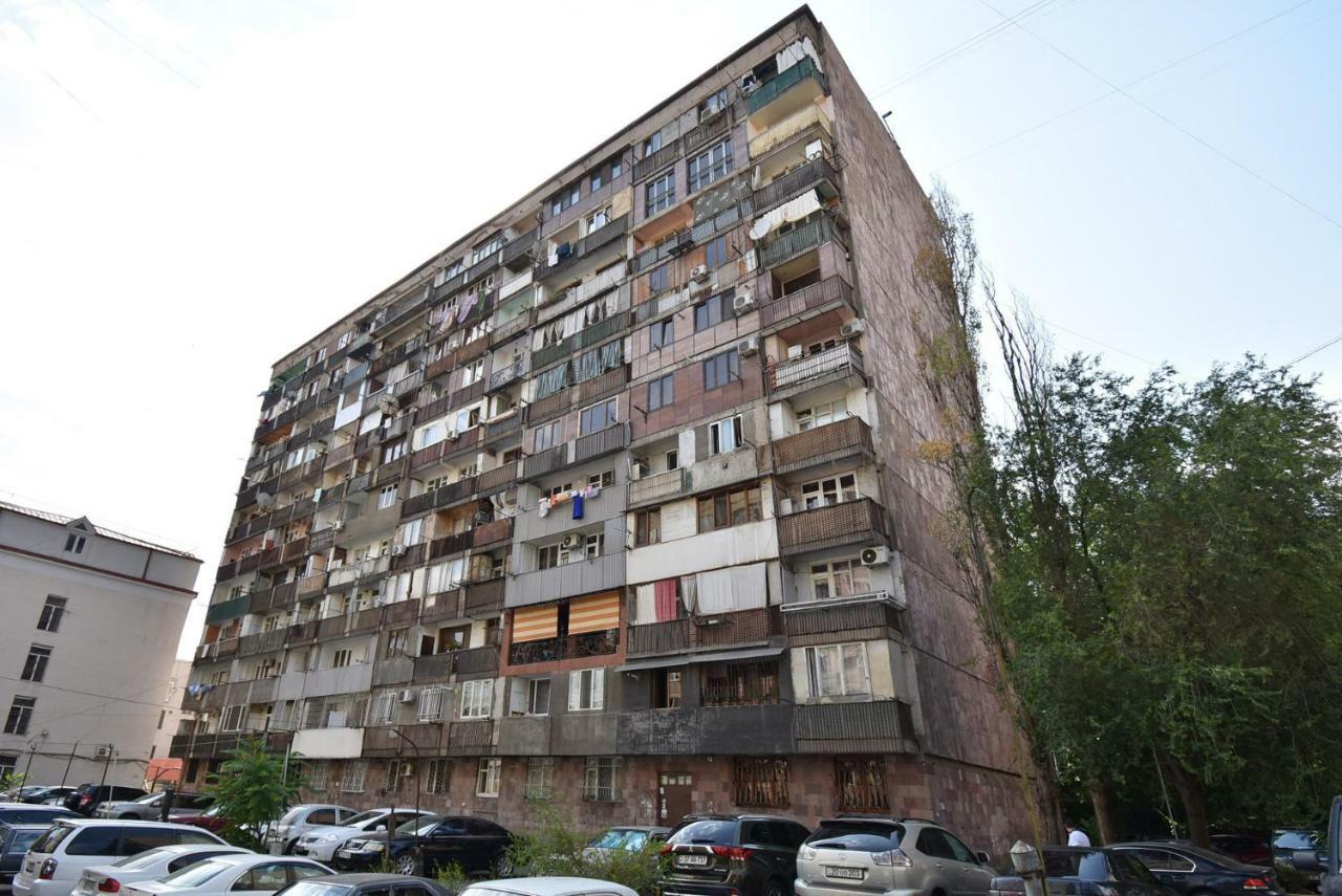 In Center Of Yerevan,koghbatsi 1a Street Apartment